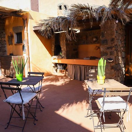 Cactus B&B Le Casette Di Marilena Пантелерия Екстериор снимка